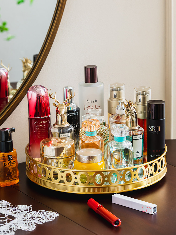 Light luxury mirror brass rota - Luxury High End Skincare recension och pris