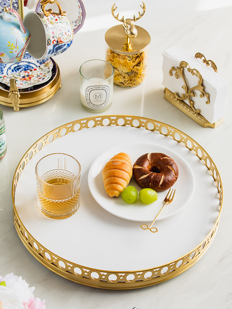 Light luxury mirror brass rota - Luxury High End Skincare recension och pris