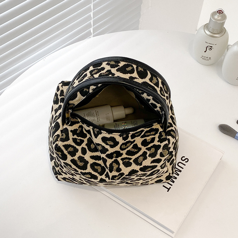 Leopard Makeup Bag Luxury  Lar - Luxury Skincare Makeup recension och pris